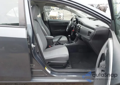 2015 Toyota Corolla L z USA, uszkodzony, nr VIN 2T1BURHE7FC398436